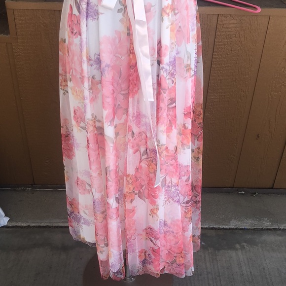 Gorgeous Flowing Long Designer Dress by Lovely Grace - Picture 11 of 15